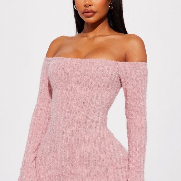 Pink Ribbed Off-Shoulder Bodycon Dress - Picture 3 of 5